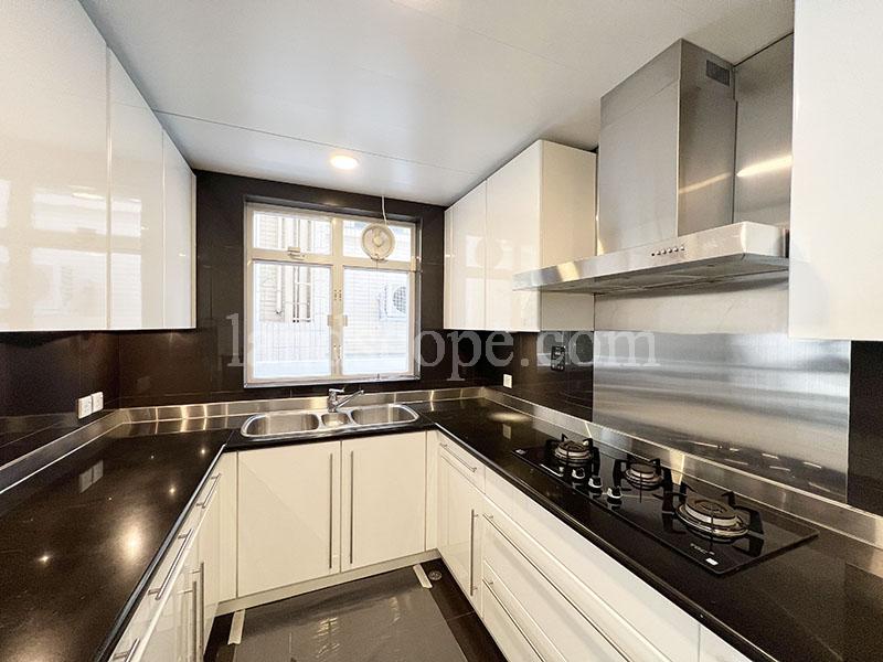 Grosse Pointe Villa