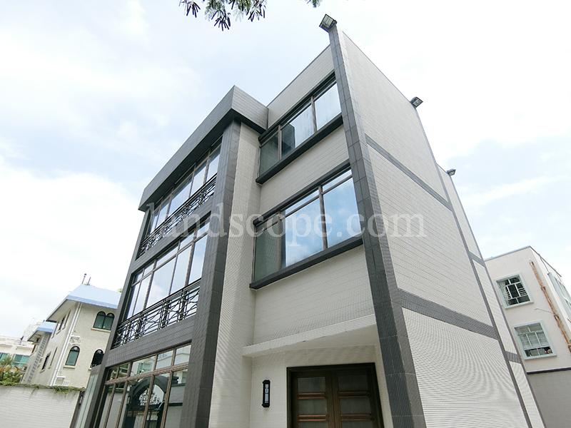 14 Stanley Mound Road