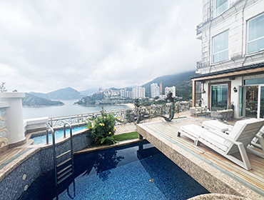 110 Repulse Bay Road