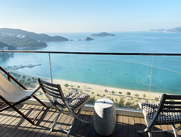 Repulse Bay Towers
