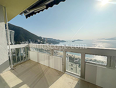 Repulse Bay Towers