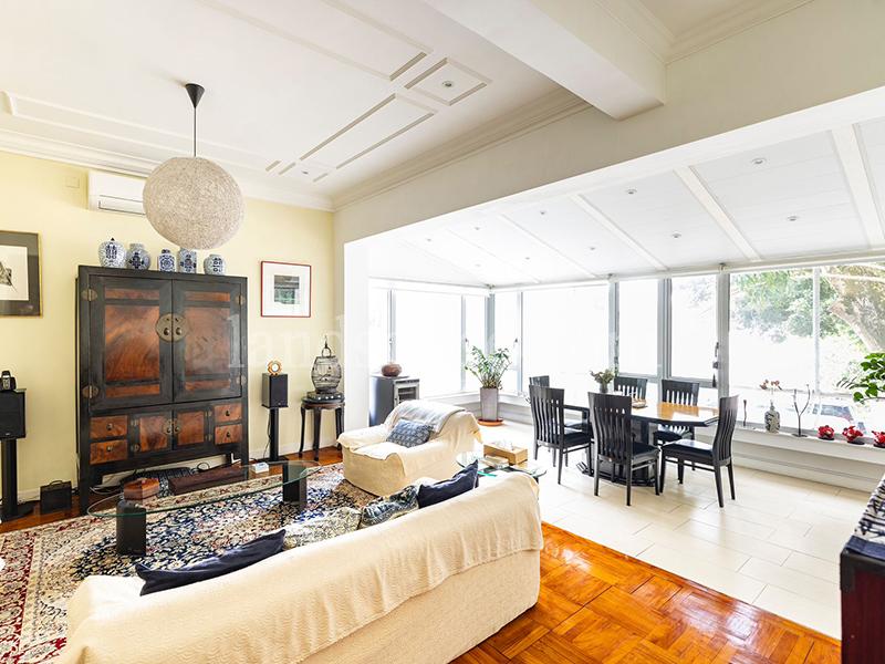 98 Repulse Bay Road