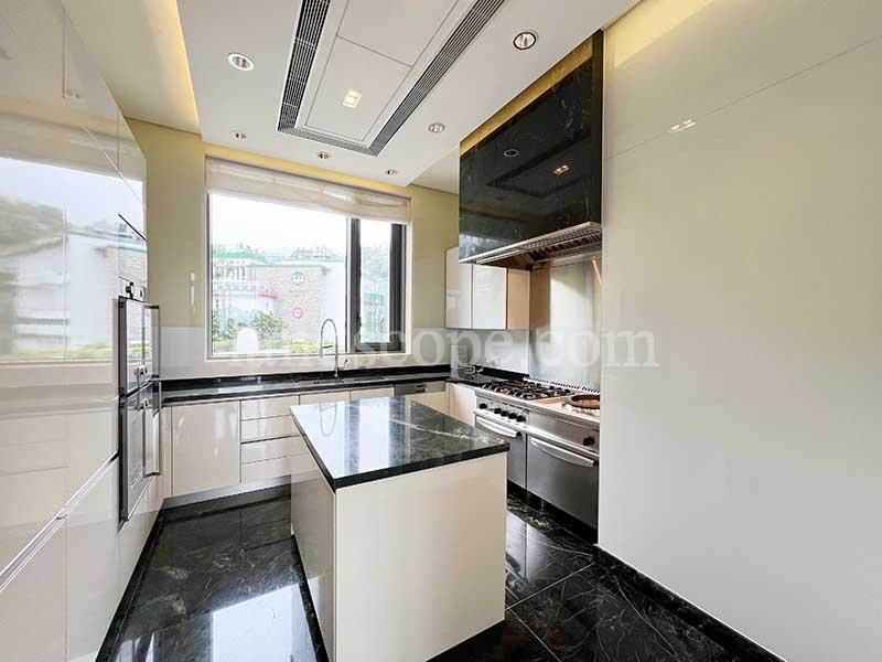 3-5 Plunkett's Road