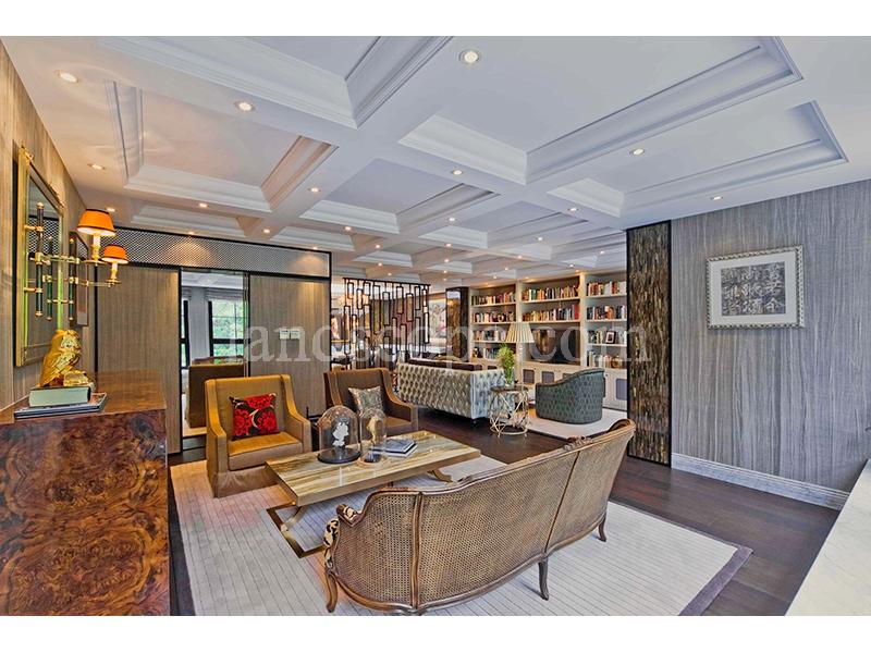 17 Consort Rise
