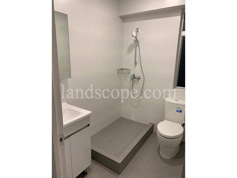 Paris Court - Realty Garden