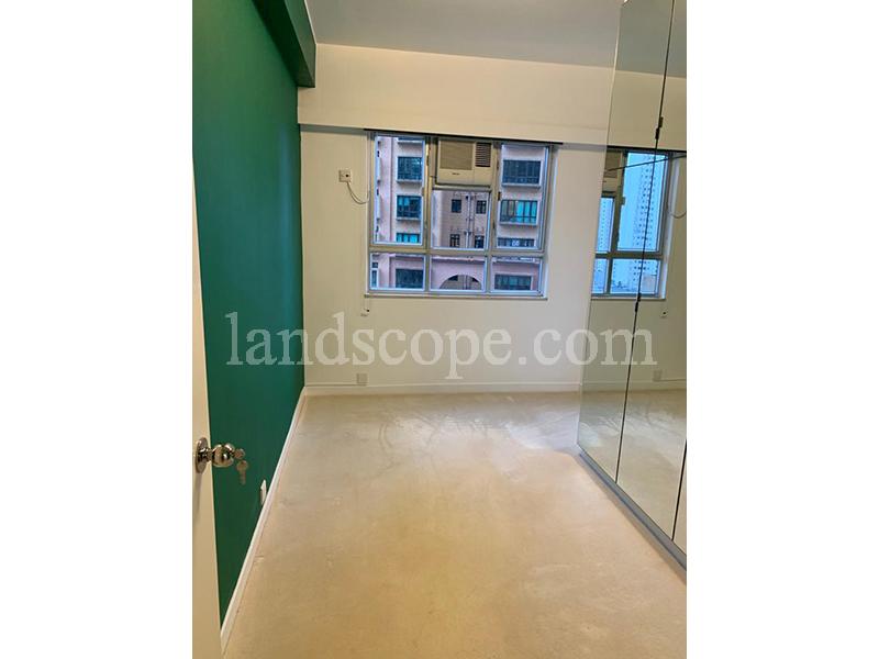 Paris Court - Realty Garden