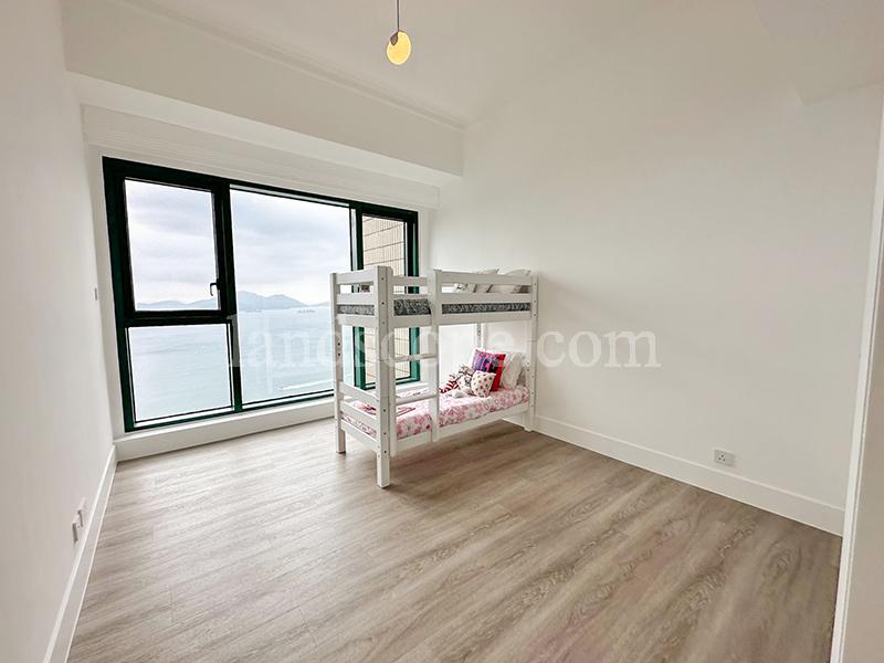 127 Repulse Bay Road