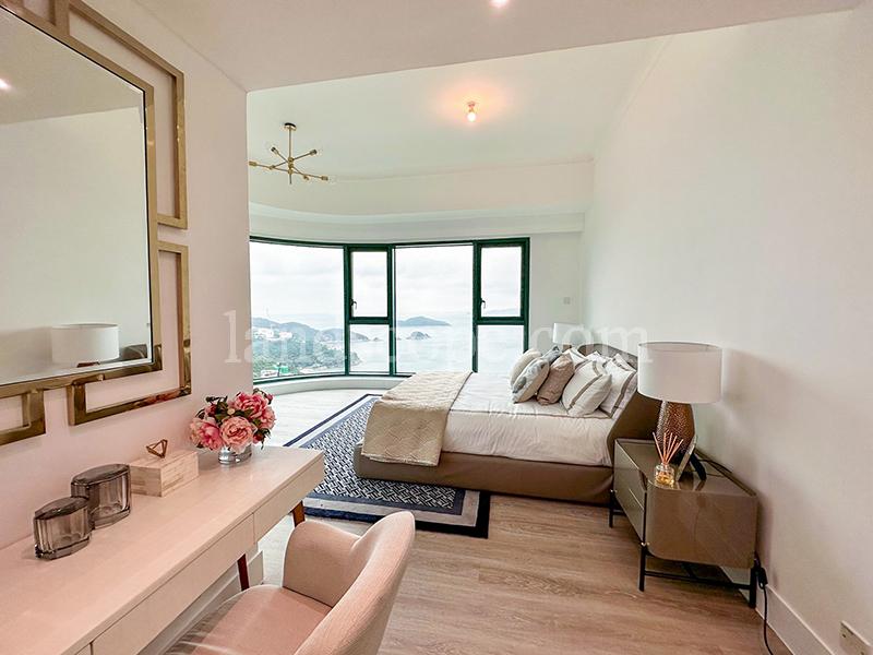 127 Repulse Bay Road