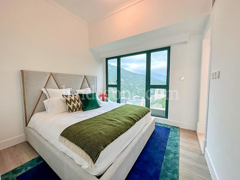 127 Repulse Bay Road