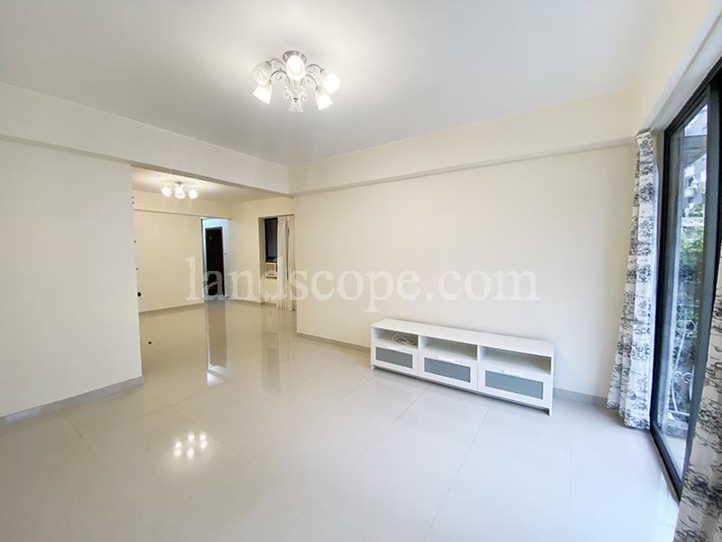 89 Blue Pool Road