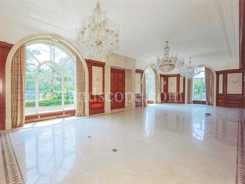 22A-C Shouson Hill Road