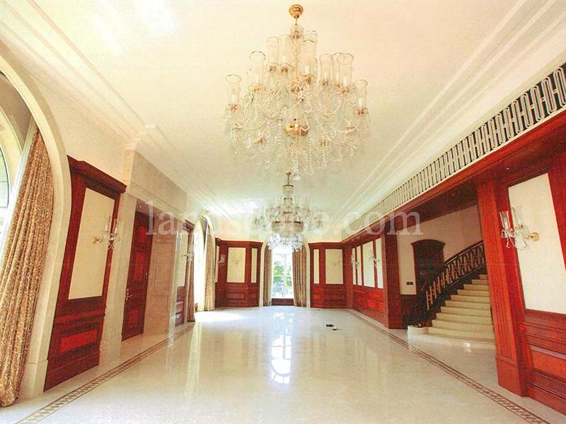 22A-C Shouson Hill Road