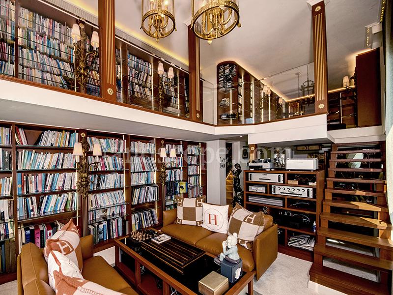 110 Repulse Bay Road