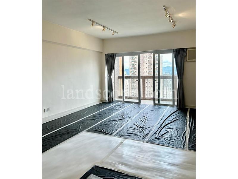 Venice Court - Realty Garden