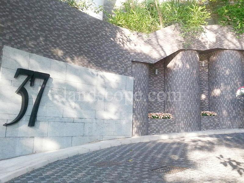37 Repulse Bay Road