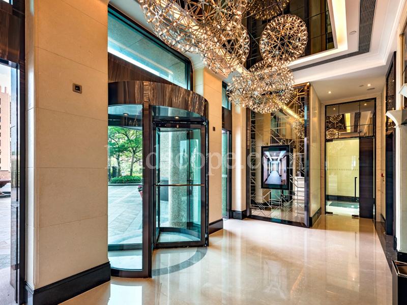 3 Repulse Bay Road