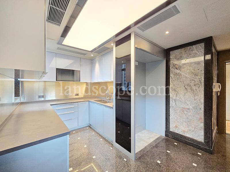 3 Repulse Bay Road