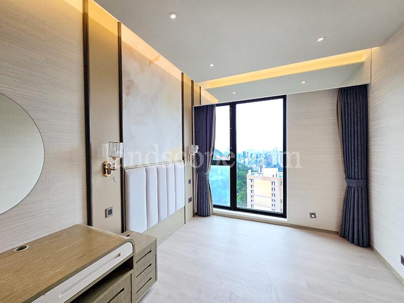 3 Repulse Bay Road