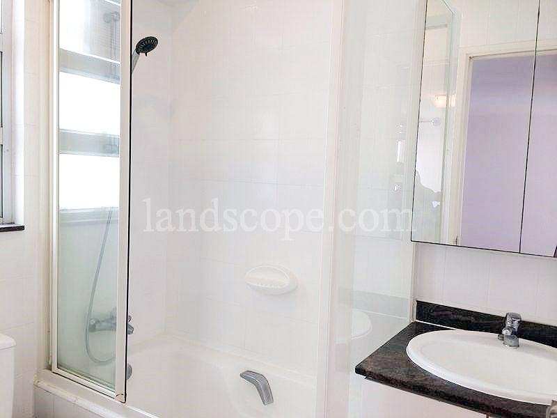 Paris Court - Realty Garden