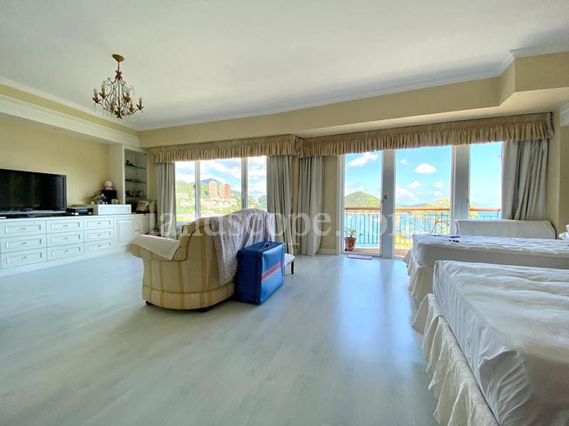 Bay Villas