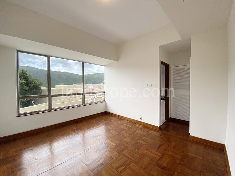 The Redhill Peninsula - Palm Drive