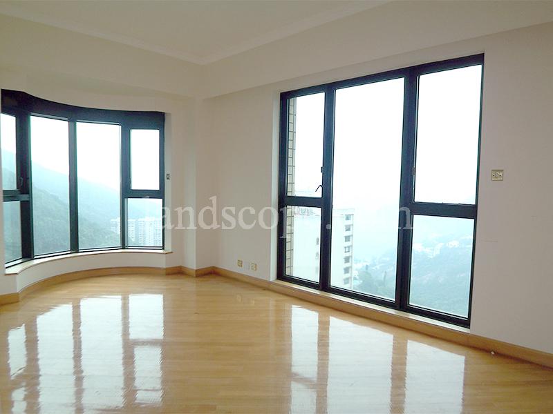 3 Repulse Bay Road