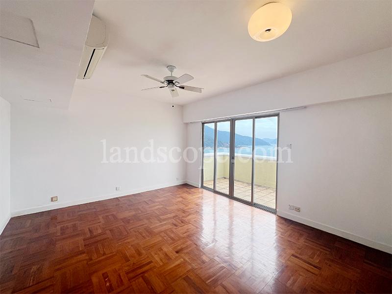 The Redhill Peninsula - Palm Drive