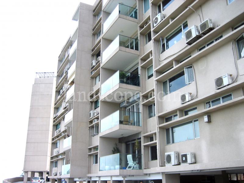 Faber Court