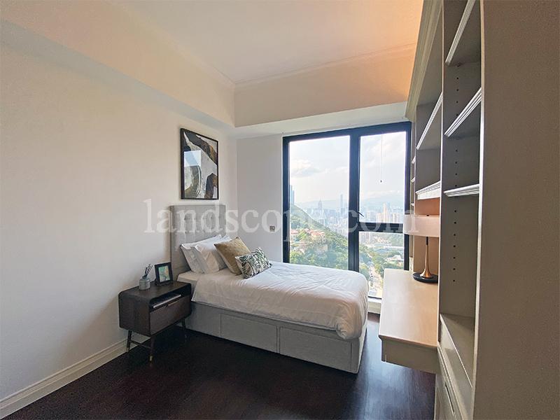 3 Repulse Bay Road