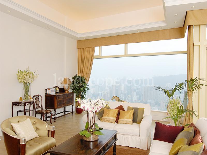 Infinity (8 Peak Road, Oasis)