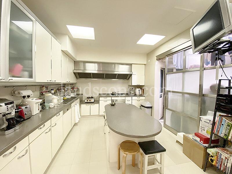 Kellett Villas