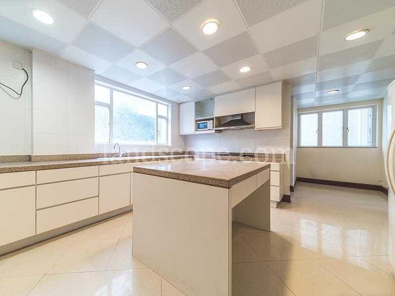 115 Repulse Bay Road