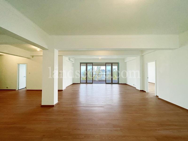 115 Repulse Bay Road