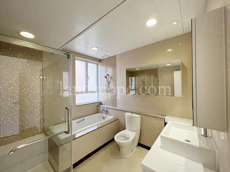 115 Repulse Bay Road