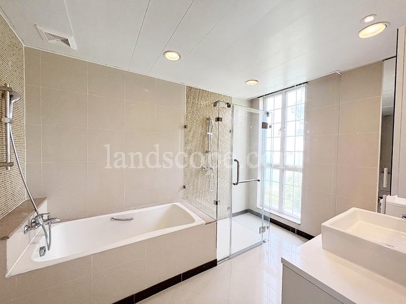 115 Repulse Bay Road