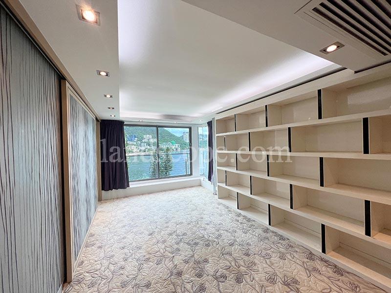 56 Repulse Bay Road